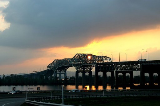 800px-Champlain_Bridge_Montreal
