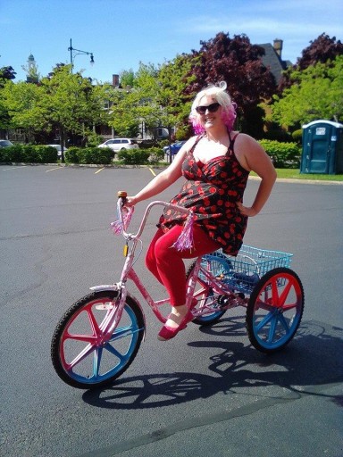 Cat cycling (3)