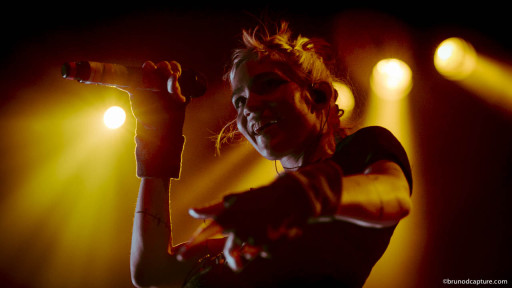 Grimes plays M for Montreal (photo Bruno Destombes)