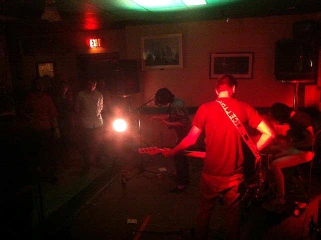 Yellow Teeth bringing the noise!